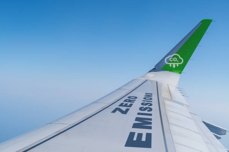 Sustainable Aviation Fuel vs. Traditional Jet Fuel: What’s the Difference?